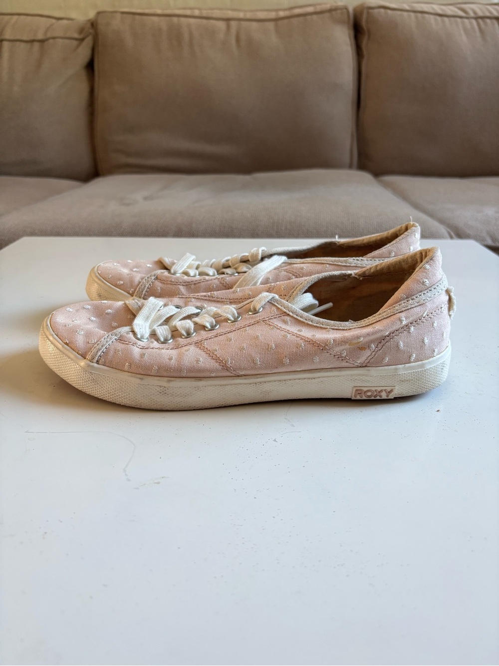 Roxy Women's Blush Pink Canvas Low-Top Sneakers